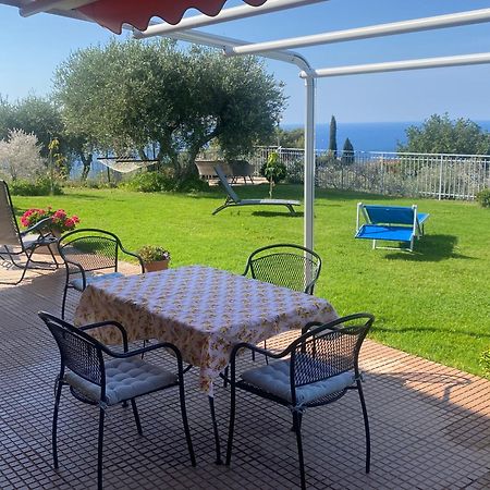 Villa Casa Vista Mare - Superb Garden And Parking Included Imperia Exterior foto