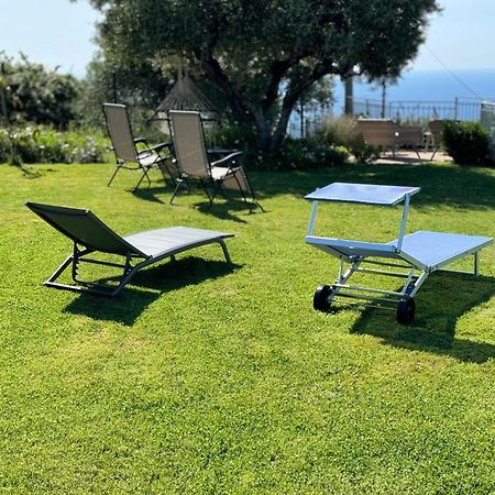 Villa Casa Vista Mare - Superb Garden And Parking Included Imperia Exterior foto