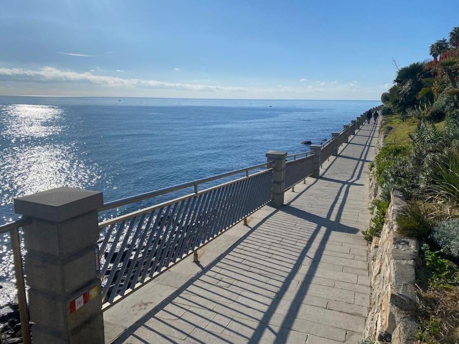 Villa Casa Vista Mare - Superb Garden And Parking Included Imperia Exterior foto