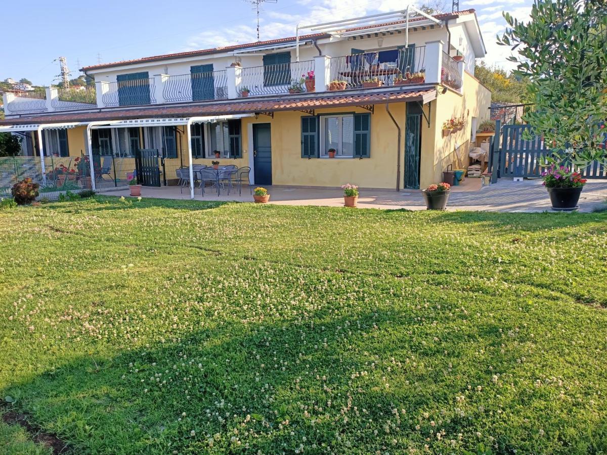 Villa Casa Vista Mare - Superb Garden And Parking Included Imperia Exterior foto