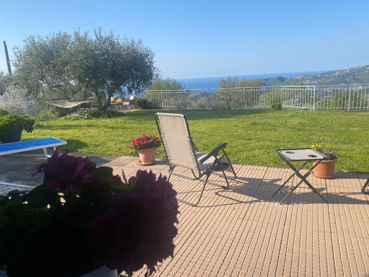 Villa Casa Vista Mare - Superb Garden And Parking Included Imperia Exterior foto