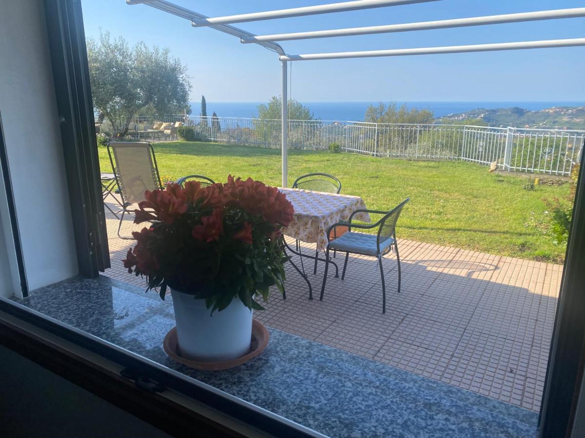 Villa Casa Vista Mare - Superb Garden And Parking Included Imperia Exterior foto