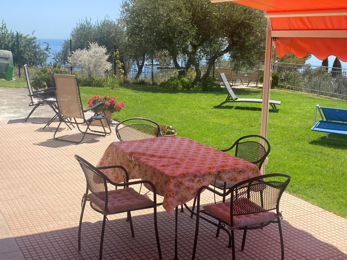 Villa Casa Vista Mare - Superb Garden And Parking Included Imperia Exterior foto