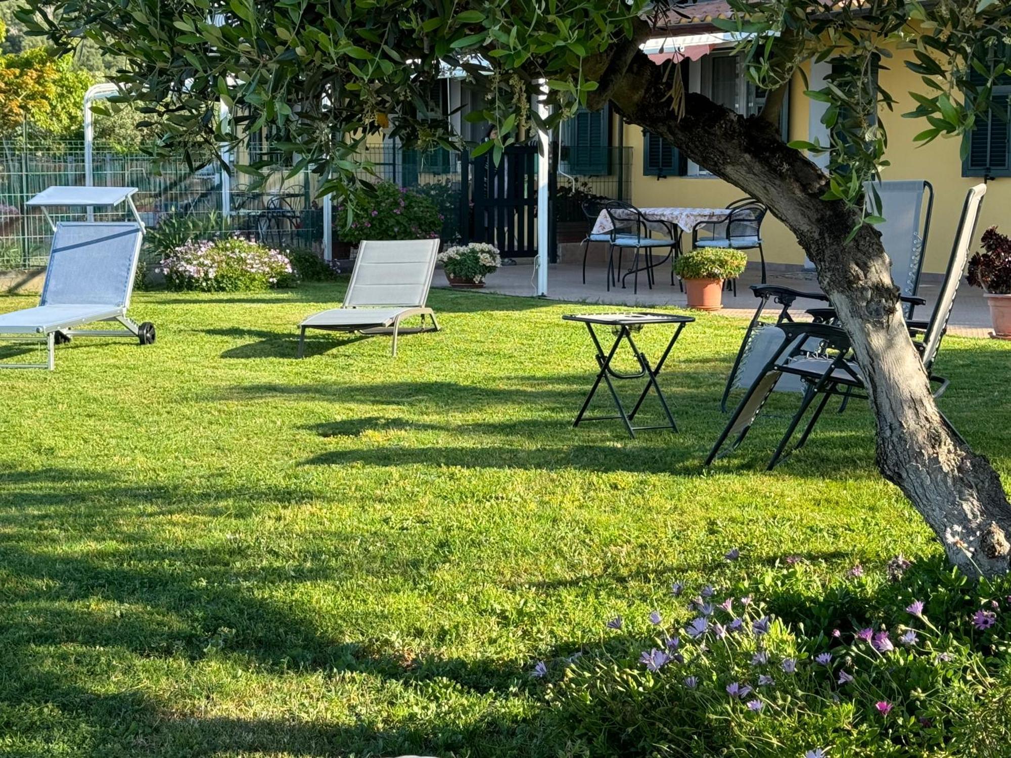 Villa Casa Vista Mare - Superb Garden And Parking Included Imperia Exterior foto