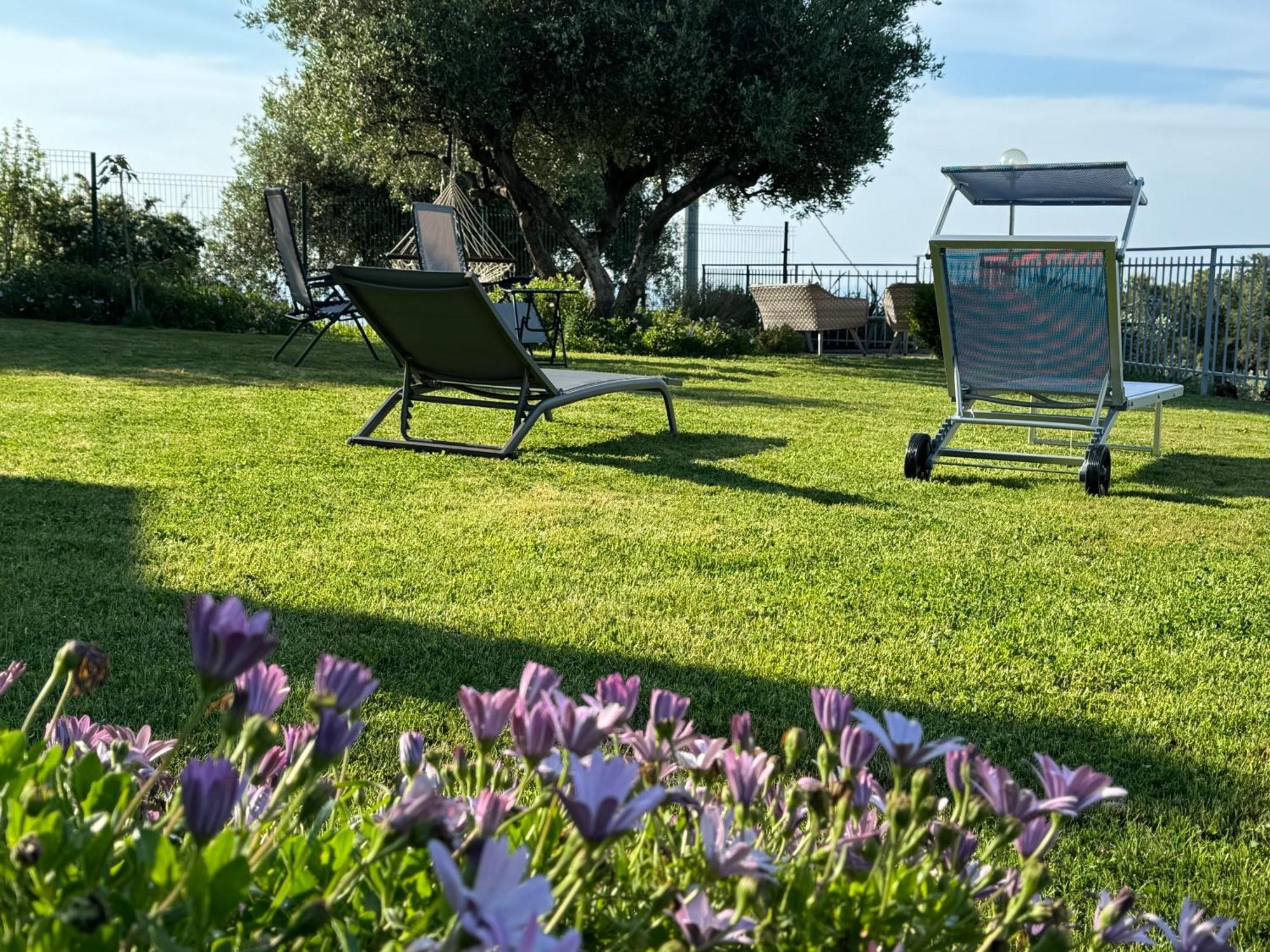Villa Casa Vista Mare - Superb Garden And Parking Included Imperia Exterior foto